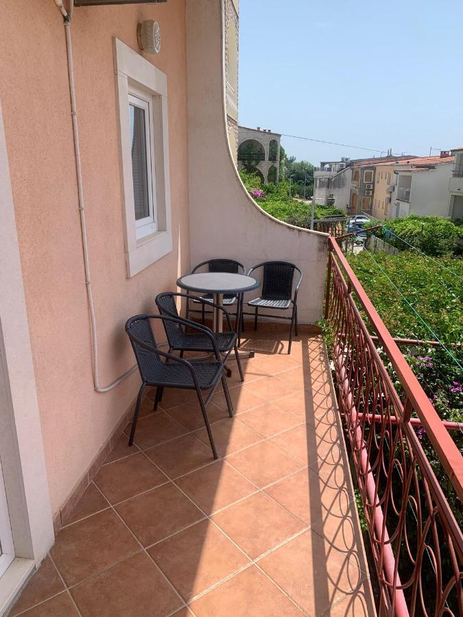 Apartment Sanja Makarska Exterior photo